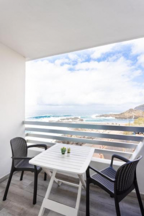 Home2Book Ocean Breeze Terrace Stay, Mesa del Mar